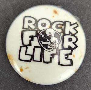 Vintage "Rock For Life" Small Pin Button Rock Memorabilia Fashion - Picture 1 of 3