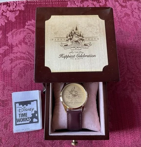 RELOJ DISNEY VINTAGE CINCUENTA AÑOS CELEBRACIÓN MÁS FELIZ EN LA TIERRA - CON CAJA Y ETIQUETAS - Imagen 1 de 9