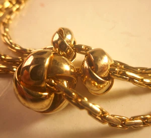 Pretty Goldtone 3 Strand Knot Pendant Chain Necklace 18,20,22" - Picture 1 of 9