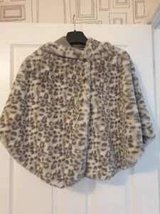 NEXT-Lovely Super Soft Faux Fur Leopard Print Gray Hooded Cape, Size 11-12, NWOT - Picture 1 of 3
