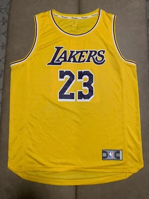 Camiseta Fanatics LA Lakers Lebron James #23 NBA Amarela - Masculina Tamanho Grande - Imagem 1 de 4