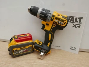 Trapano a percussione compatto DeWalt DCD796 18V unità nuda + batteria DCB546 6 ah flexvolt - Foto 1 di 5