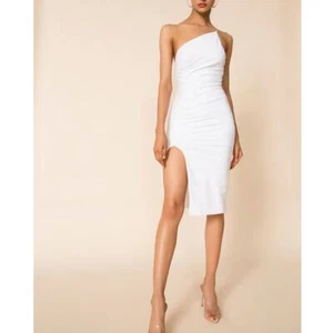 Superdown Brynn Dress White One Shoulder Ruched Midi Side Slit Sz S - Picture 1 of 12
