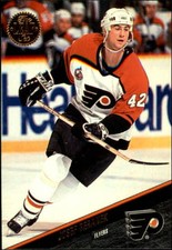 1993-94 Leaf Flyers Hockey Card #103 Josef Beranek