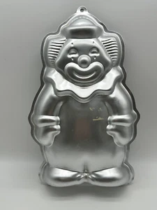 Wilton 2105-9401 1986 circo payaso pastel sartén - algunas marcas en la sartén - Imagen 1 de 7