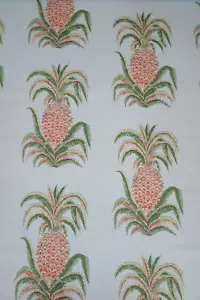 SCHUMACHER CURTAIN FABRIC DESIGN Pineapples Chintz 3 METRES SKY 100% LINEN - Picture 1 of 6