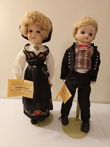 Handgefertigte norwegische Porzellanpuppen 18 Zoll mit Ständer - Bild 1 von 8