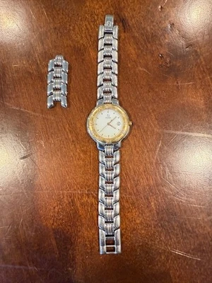 Vintage Fendi 900G Relógio de Quartzo Unissex Dois Tons Mostrador Romano com Nova Bateria - Imagem 1 de 4