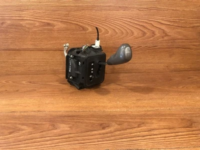 Mercedes Benz Dodge Sprinter 2500 3500 2003-2006 OEM selector de marchas de piso palanca de cambios Foto 1 de 4