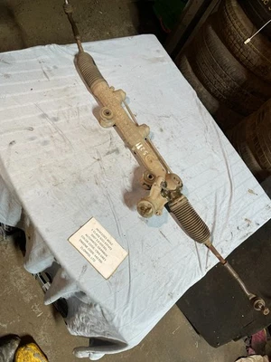 Mercedes-Benz EClass S211 2007 3.0D - Power Steering Box Rack R21111011002 - Image 1 of 4