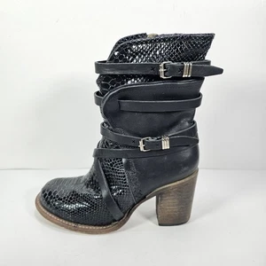 Freebird By Steven Baker Women's Black Snake Buckle & Straps Boots Size 6 - Picture 1 of 8