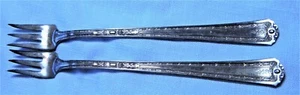 Set of Two NATIONAL SILVER CO. "Florence" Cocktail/Seafood Forks. - Picture 1 of 9