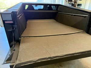 Camping Mattress for Tesla Cybertruck - Picture 1 of 16