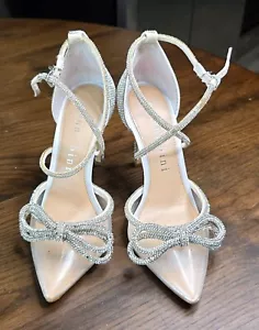 Gianni Bini Rhinestone Embellished Clear Ankle Strap Heels With Bow Detail 7M Si - Picture 1 of 20