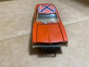 General Lee 1:64 Scale Dukes of Hazzard Johnny Ligtning 1969 Dodge Chatger R/T - Picture 1 of 4