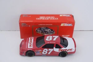 1992 Racing Champions Joe Nemechek Dentyne Chevy Lumina #87 1:24 Diecast NASCAR - Picture 1 of 5