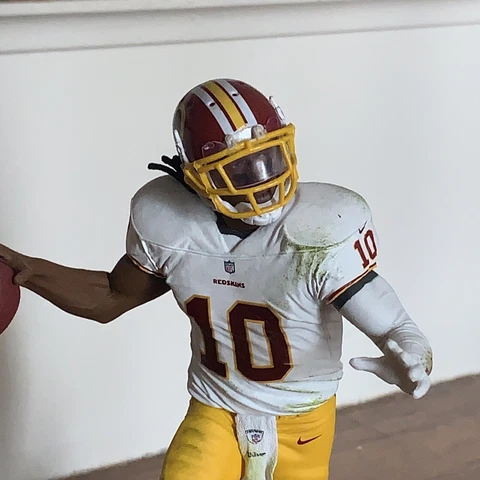 NFL 2013 Robert Griffin III Rookie Season MacFarlane NFL Players Figurine 💗j15 Cover