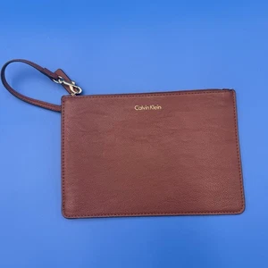Calvin Klein Leather Wristlet Clutch Bag Burgundy Zip Pouch - Picture 1 of 10