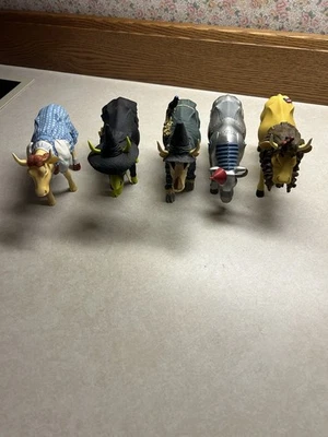 Cow Parade, Wizard Of Oz, (5), Dorothy, Lion, Scarecrow, Tin Man, Witch - READ - Image 1 of 4