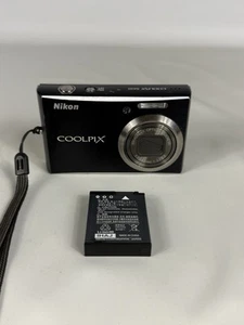 Black Nikon COOLPIX S610 10.0MP Point & Shoot Digital Camera Cool Pix FOR PARTS - Picture 1 of 13