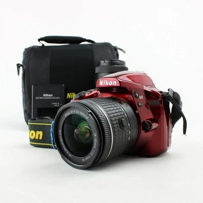 尼康 D3400 数码单反相机 - 带 18-55 VR AF-P 和 70-300 AF-P 镜头 - 红色 — 第 1/4 张图片