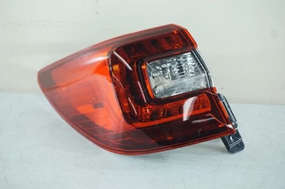 2015-2016-2017-2018-2019 SUBARU OUTBACK LEFT OUTER TAILLIGHT HALOGEN LED OEM Foto 1 de 4