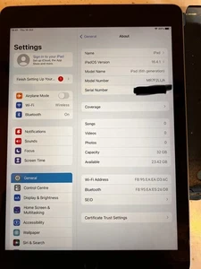 Apple iPad 6th Generation 9.7" 2018 WIFI- 32GB - Silver  Excellent Condition - Picture 1 of 5