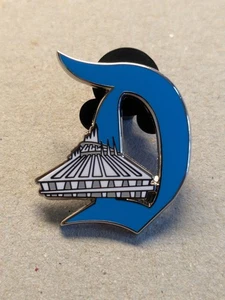 Prendedor Disney Key To Disneyland 70th D Space Mountain Tomorrowland envío gratuito  - Imagen 1 de 2