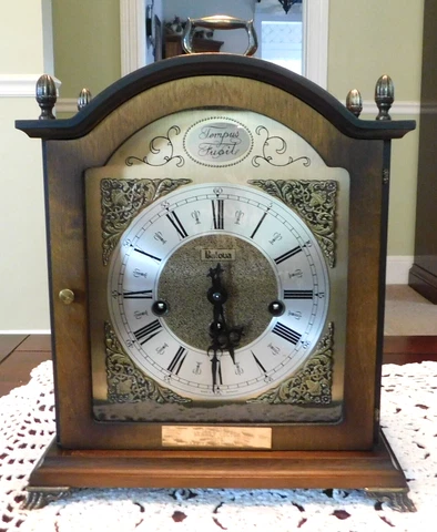 Vintage Working Bulova Tempus Fugit Shelf Mantle Clock Chime Self-Wind-With Key Cover