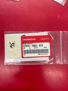 ***NOS HONDA DECAL 87516-HN0-670 - Picture 1 of 2