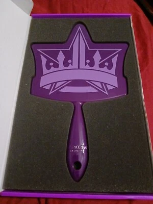 Espejo de Mano JEFFREE STAR Blood Lust Corona Púrpura, Auténtico, Nuevo En Caja Foto 1 de 4