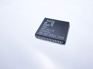 N80186-10 AMD 80186 16-Bit Microprocessor 10 MHz PLCC-68 CPU IC - Picture 1 of 4