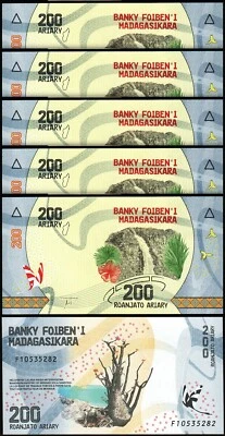 Madagascar 200 Ariary 2017, UNC, 5 Pcs LOT,  P-98 - Image 1 of 4