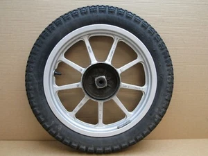 Yamaha YBR 125 custom 2013 27,596 miles rear wheel and tyre (14860) - Picture 1 of 20