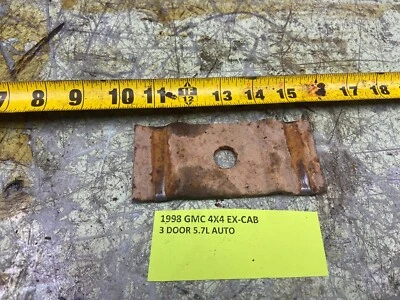 GMC 1996-1999 EX.CAB HOJA TRASERA RESORTE SOPORTE PLACA Foto 1 de 4