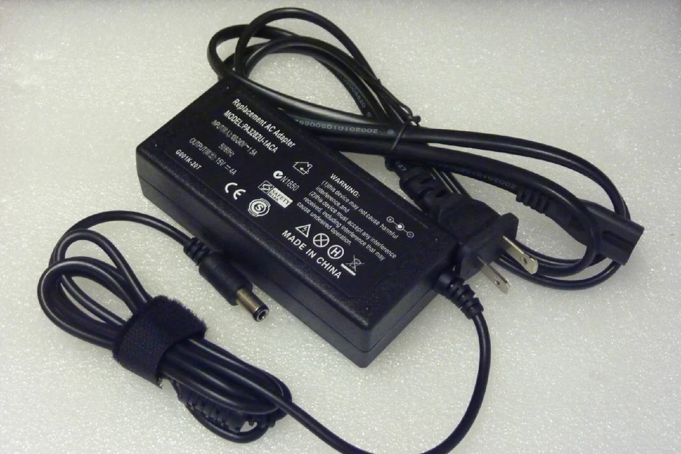 Cargador de cable adaptador de CA Toshiba Satellite Pro 440CDX 445CDT 445CDX 460CDT 460CDX Foto 1 de 1