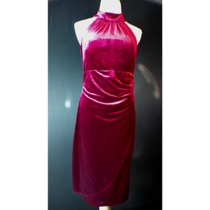 Vince Camuto Deep Red size 8/Rich Velvet Holiday Dress - Picture 1 of 9