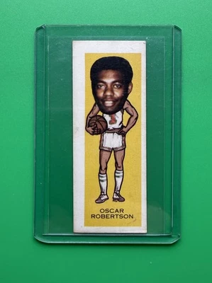 1973-74 SUGAR DADDY PRO FACES #17 OSCAR ROBERTSON (HOF)  NABISCO - Image 1 of 2
