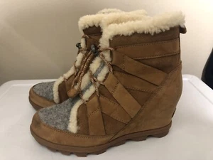 Sorel Tan Nubuck Shearling Joan Of  Arctic Wedge II Tie/Zip Waterrproof Boot 8.5 - Picture 1 of 13