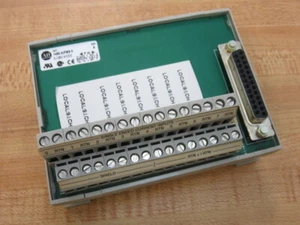 Allen Bradley 1492-AIFM8-3 Programmable Controller 1492AIFM83 - Bild 1 von 7