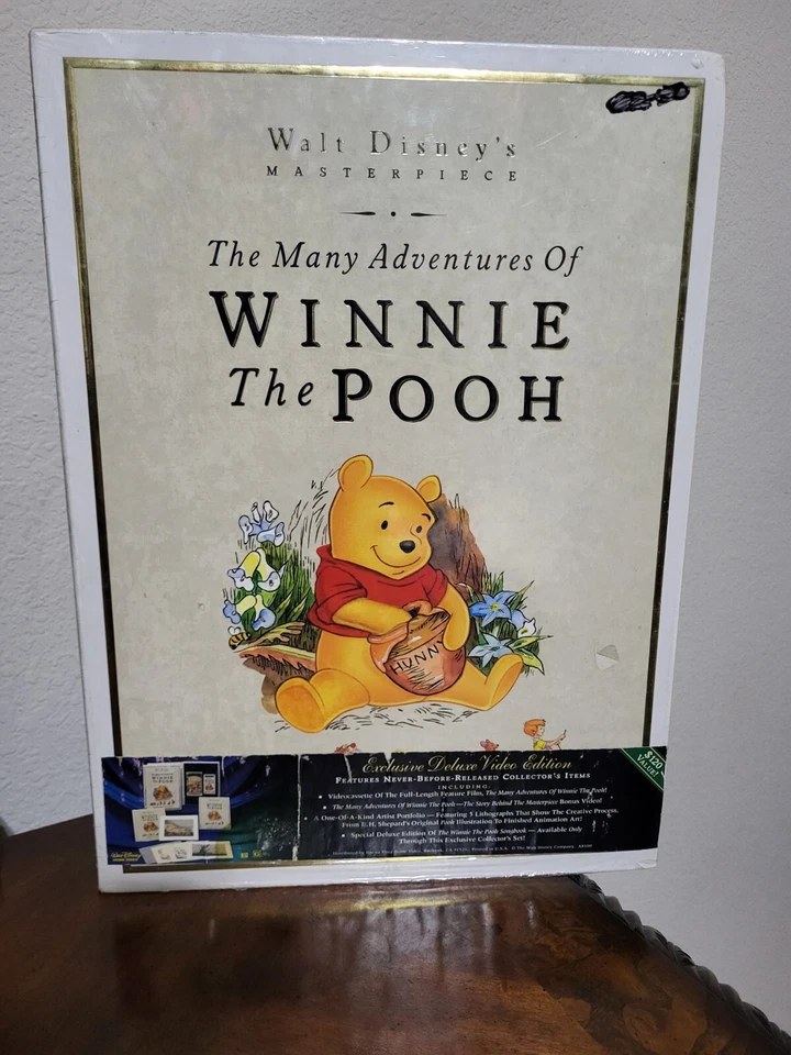 Many Adventures of Winnie the Pooh Exclusive Deluxe Video Edition Disney VHS NEW - Image 1 of 4