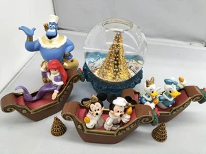 Disney Snow Globe Figure - Picture 1 of 11