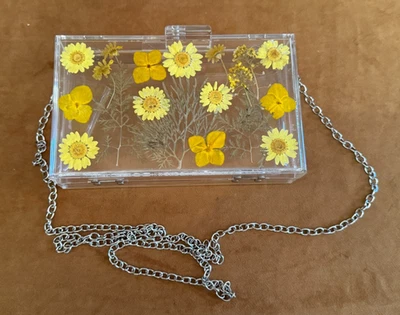 Clear Pressed Floral Flower Purse Acrylic Shoulder Handbag Chain Strap Womens - Image 1 of 4