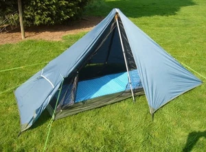 1 Person Ultralight Backpacking Tent - Lightweight GeerTop Pyramid Tent - 1.24kg - Picture 1 of 10