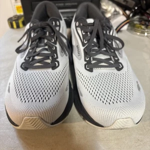 Men's Brooks Adrenaline GTS 23 size 13 New - Picture 1 of 6