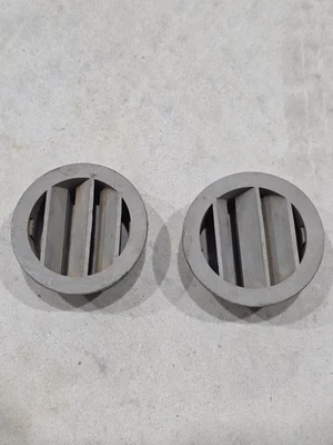 Vintage OEM 64-66 Chevy Truck Defrost Vents Pair Dash Chevrolet GMC Pickup  Foto 1 de 2