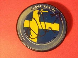 Andon Lander Oilers Team Sweden Flag Signed Auto Puck - Picture 1 of 1