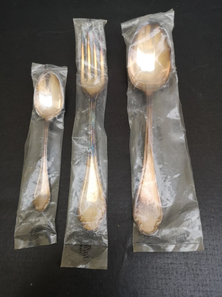 Christofle Pompadour Fourchette et grande et petite cuillère métal argenté TBE - Photo 1/4