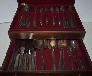 William A Rogers A1 Plus Oneida Ltd Place Setting for 12 Plus (82 Pieces Total) - Picture 1 of 5