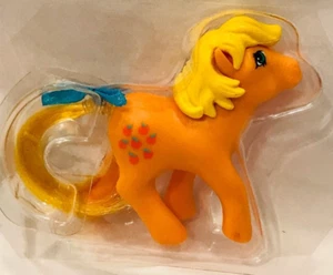 My Little Pony APPLEJACK 40th Anniversary 2" Figure - Rescue at Midnight Castle - Picture 1 of 15